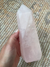 Load image into Gallery viewer, Rose Quartz Tower (RQT4)