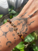 Load image into Gallery viewer, Zodiac gem bracelets
