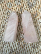 Load image into Gallery viewer, Rose Quartz Tower (RQT4)