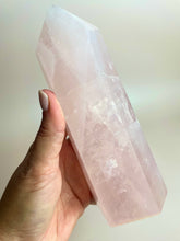 Load image into Gallery viewer, Rose Quartz Tower (RQT4)