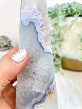 Load image into Gallery viewer, Druzy Agate Obelisk Crystals Sydney Australia