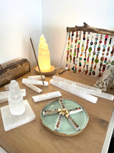 Load image into Gallery viewer, Chakra Selenite pendants