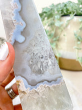 Load image into Gallery viewer, Druzy Agate Obelisk Crystals Sydney Australia