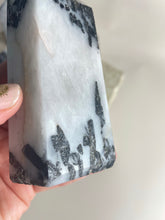 Load image into Gallery viewer, Tourmaline in quartz tower (TQ7)