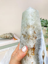 Load image into Gallery viewer, Druzy Agate Obelisk Tower Crystals Sydney Australia