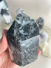Load image into Gallery viewer, Tourmaline in quartz tower (TQ4)