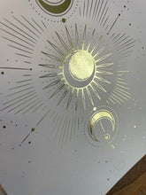 Load image into Gallery viewer, Sun Totem Print