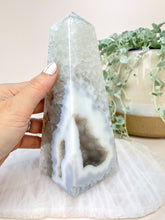 Load image into Gallery viewer, Druzy Agate Obelisk Tower Crystals Sydney Australia