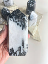Load image into Gallery viewer, Tourmaline in quartz tower (TQ7)