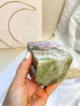 Load image into Gallery viewer, Ocean jasper cube crystals Sydney Australia