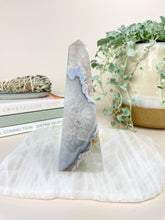 Load image into Gallery viewer, Druzy Agate Obelisk Crystals Sydney Australia