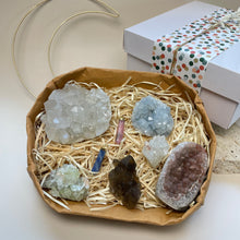 Load image into Gallery viewer, Washable paper gift tray - rectangle
