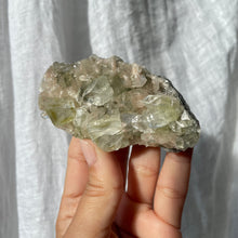 Load image into Gallery viewer, Green apophyllite with stilbite (GAS1)