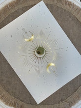 Load image into Gallery viewer, Sun Totem Print