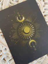 Load image into Gallery viewer, Sun Totem Print