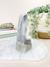 Load image into Gallery viewer, Druzy Agate Obelisk Crystals Sydney Australia