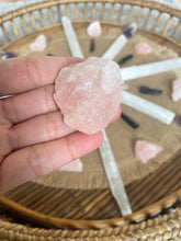Load image into Gallery viewer, Rose Quartz raw chunk