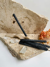 Load image into Gallery viewer, Breu Resin Incense sticks