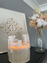 Load image into Gallery viewer, Selenite tea light holders