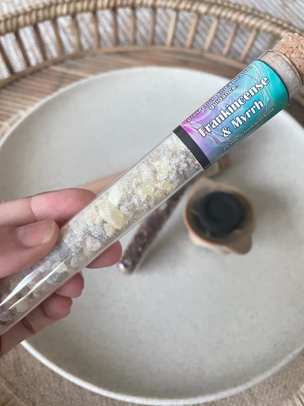 Incense powder resin blend cleansing ritual Frankincense & Myrrh